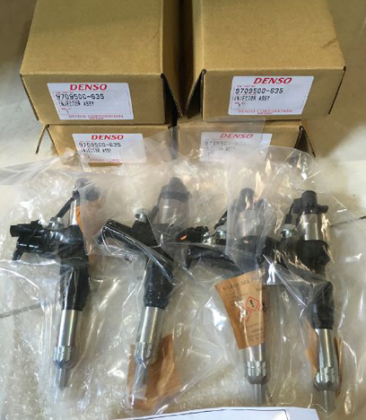 JUAL INJECTOR KOBELCO UNIT SK200-8 BRAND DENSO